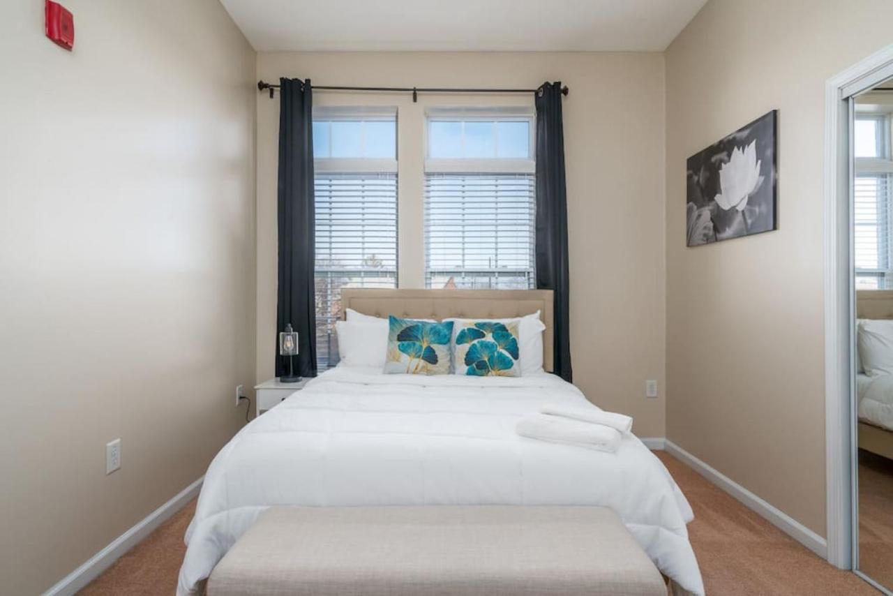Private Bedroom Downtown Indy - Shared Indianapolis Zewnętrze zdjęcie